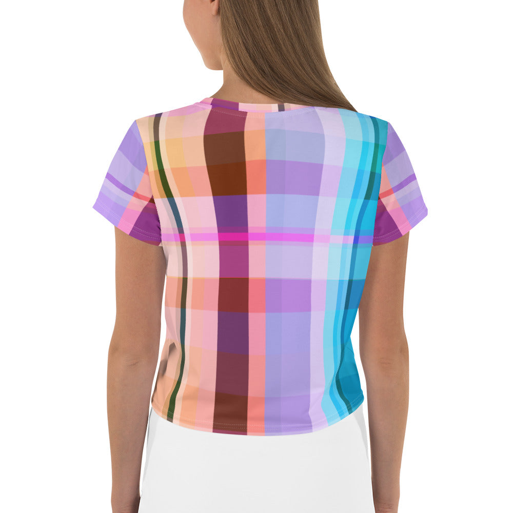 Colorful crop t-shirt with a carnival-inspired design, bringing fun and fashion to your wardrobe.