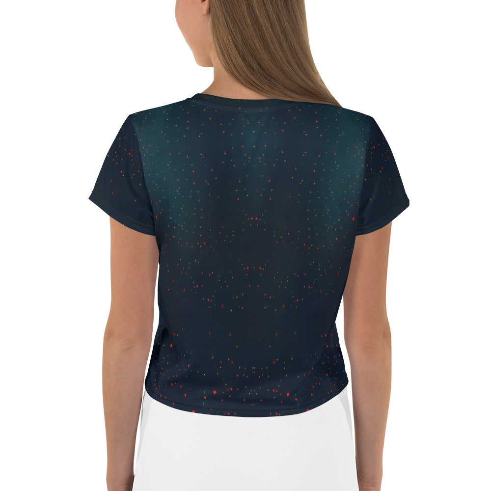 Crop T-shirt with colorful Northern Lights pattern for casual chic style