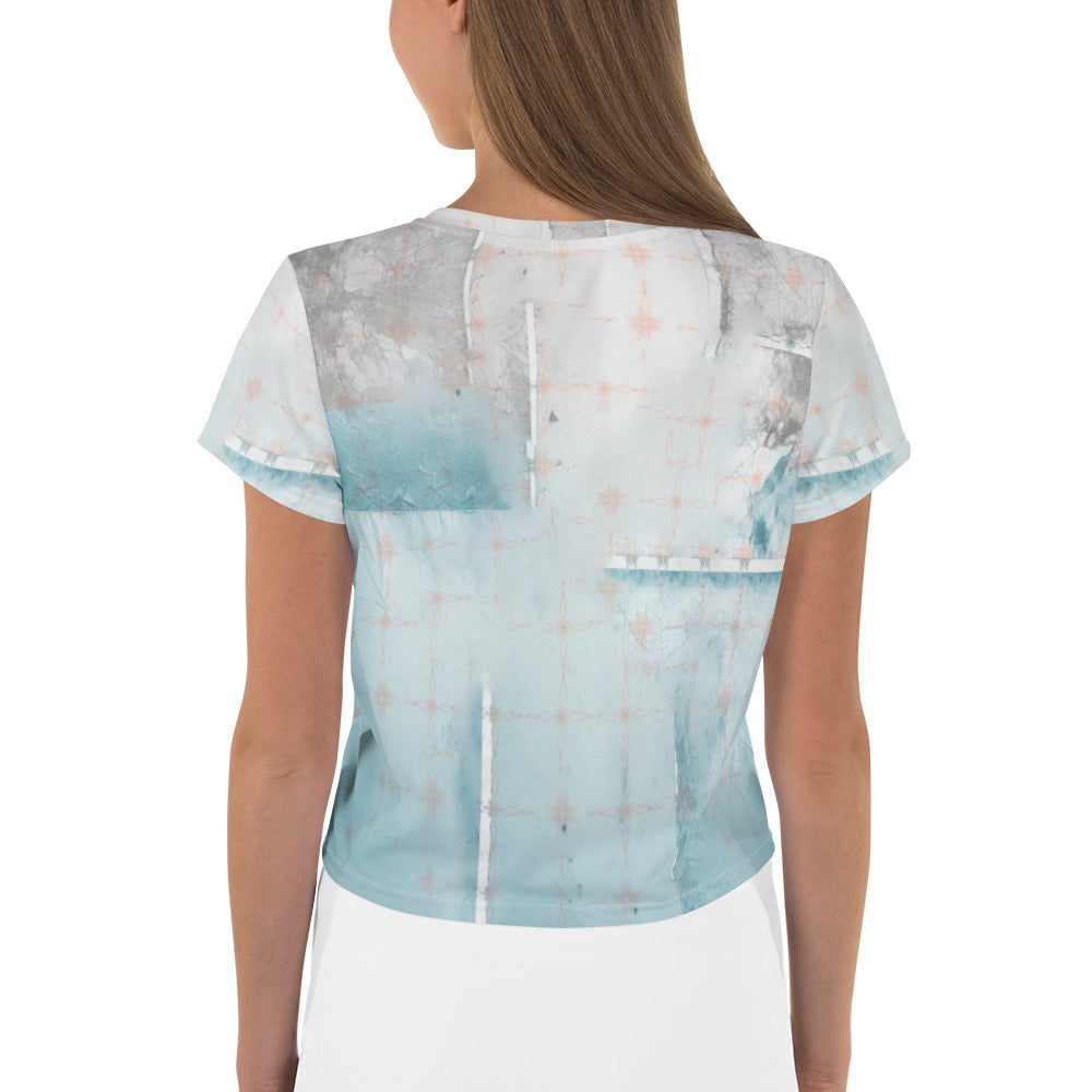 Serene pigeon pattern on stylish women's crop top.