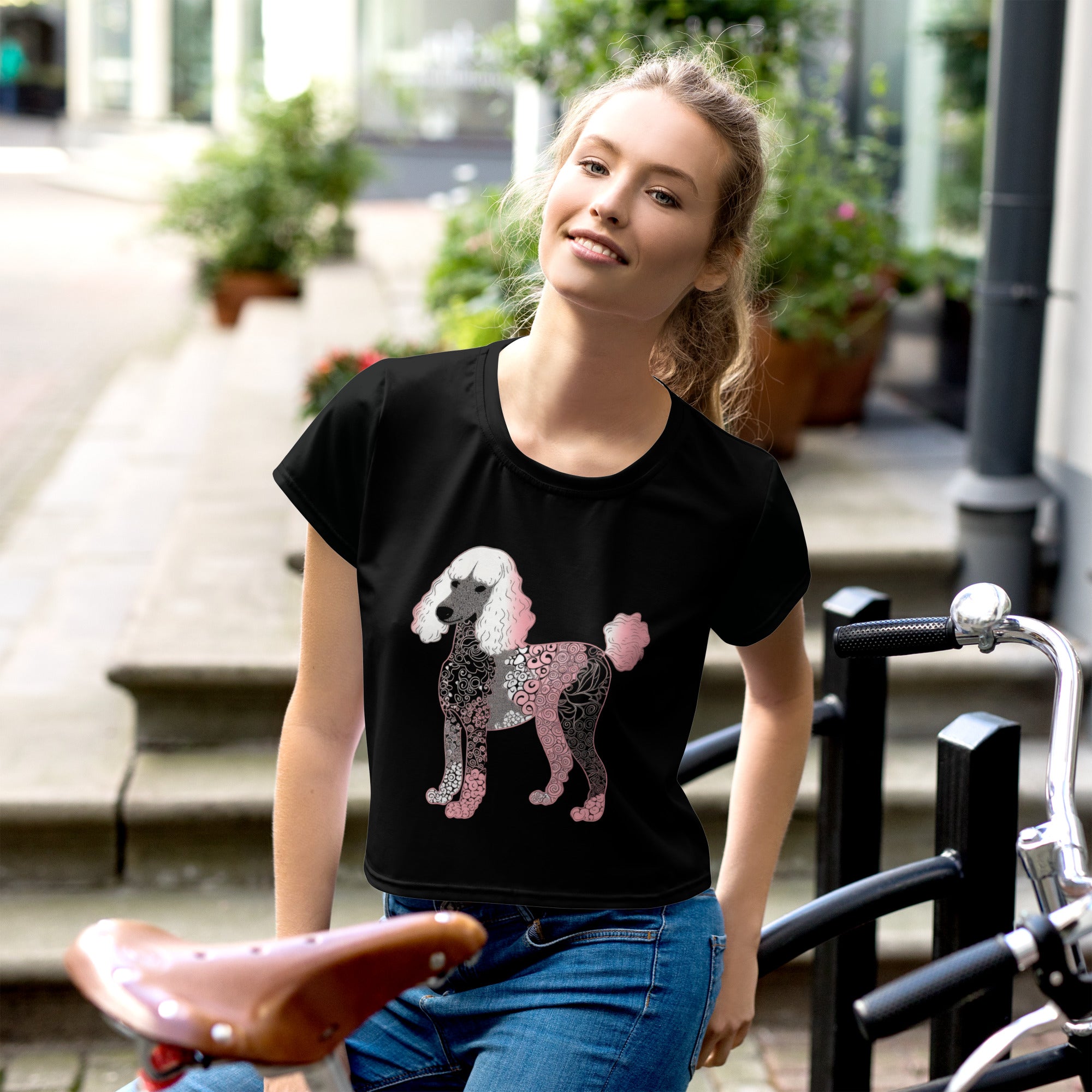 Graceful Gorilla Glide Crop Tee