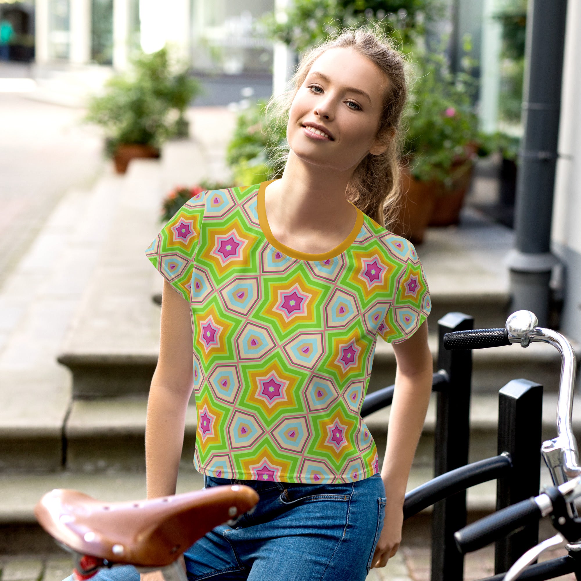 Tribal Fusion patterned crop tee on model