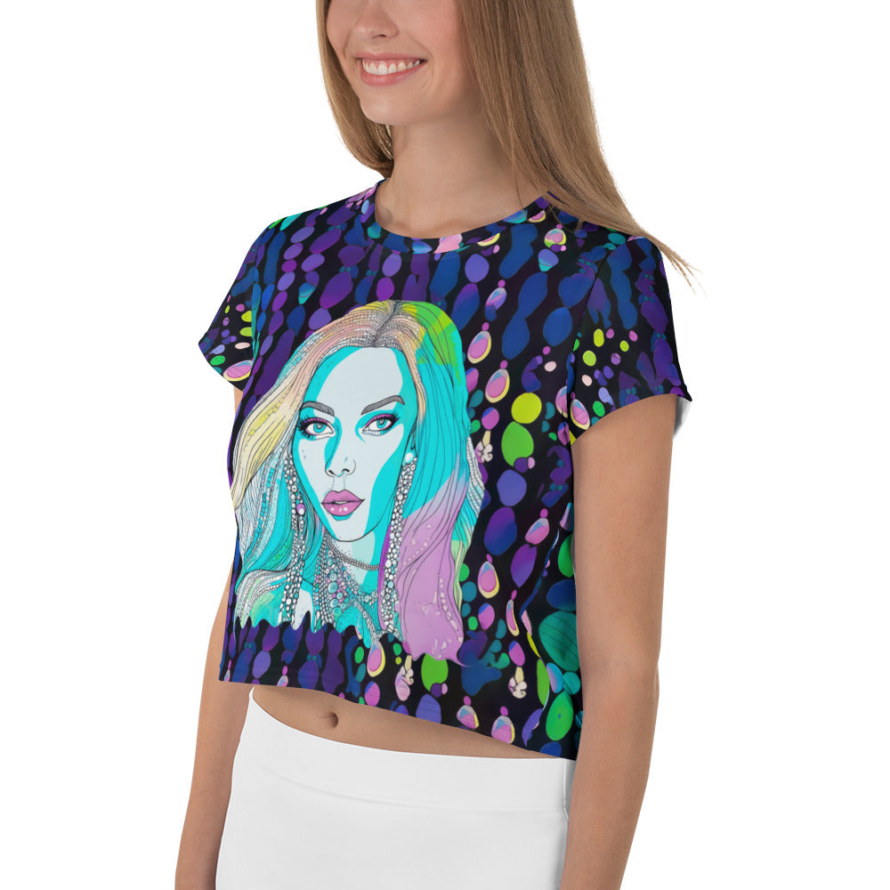 Close-up of Warhol-inspired crop t-shirt with bold, artistic patterns.