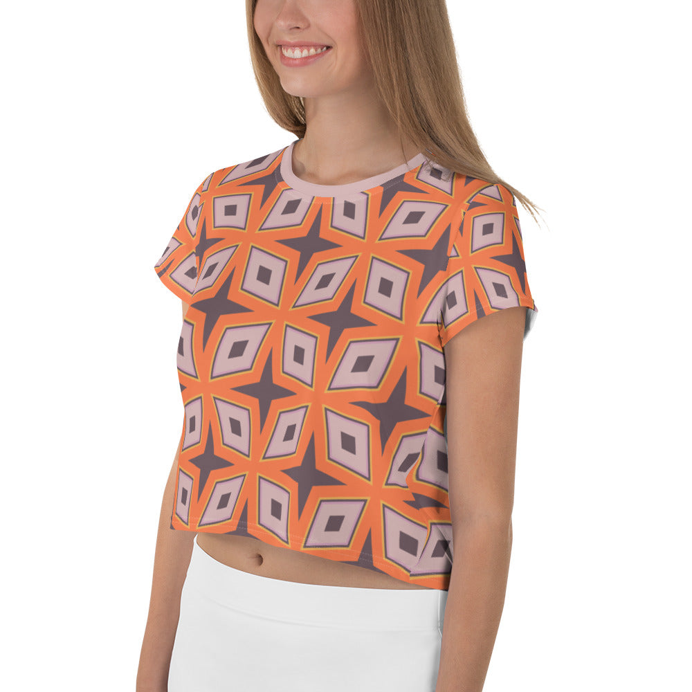 Trendy Artistic Splash crop tee with vivid patterns.