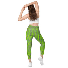Functional Green Leggings with pockets for active and stylish women