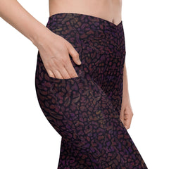 Botanic Serenity Crossover Leggings - Beyond T-shirts