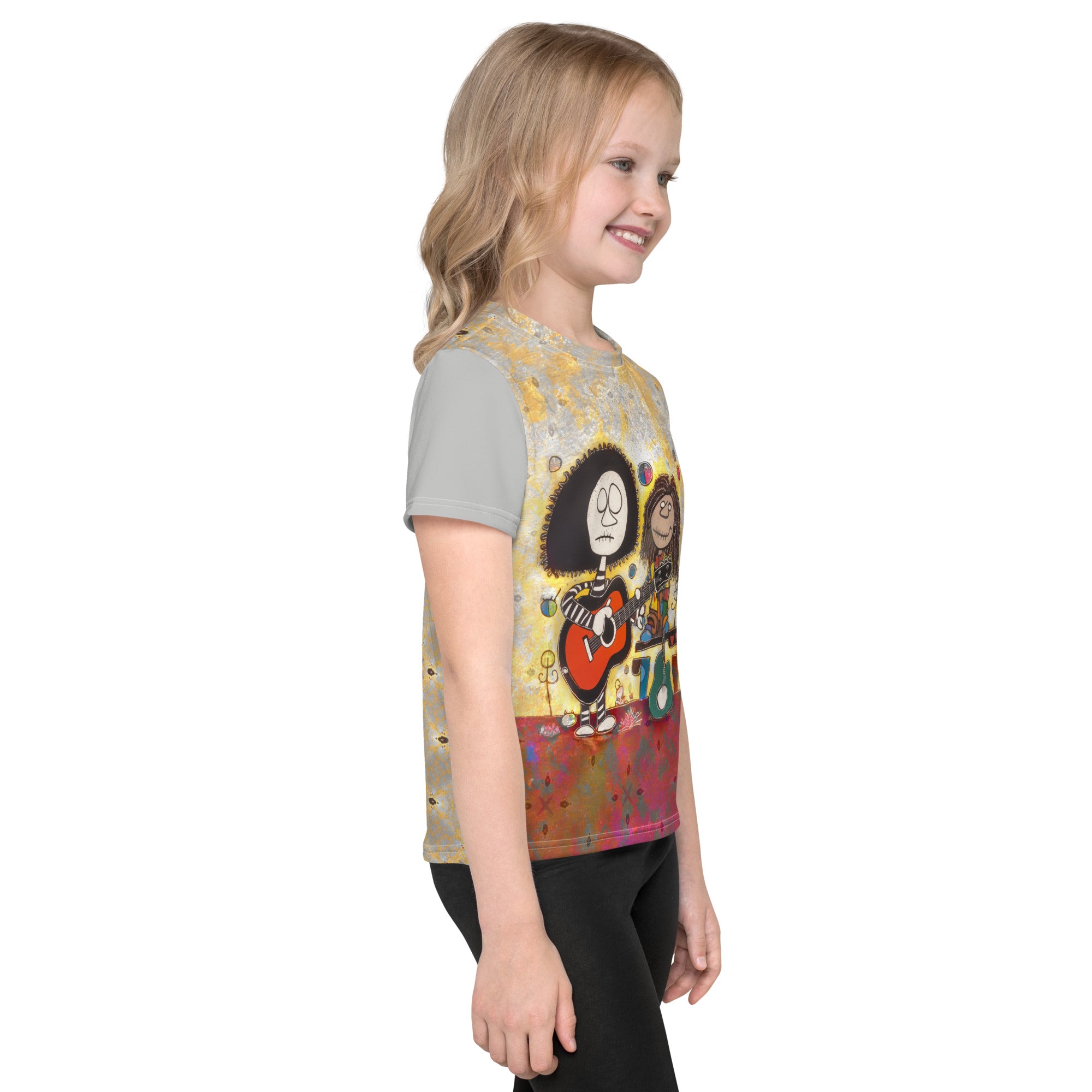 Tiny Traveler World Explorer Kids' T-Shirt