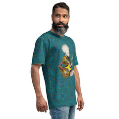 Stylish man posing in Streetwise Style men's crew neck t-shirt outdoors