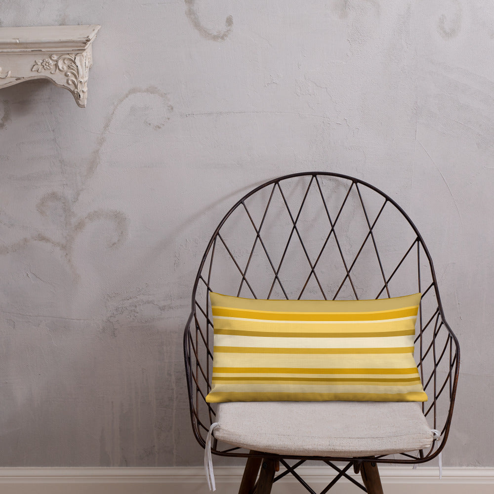 Decorative Autumn Leaves Pillow for a Warm Seasonal Touch