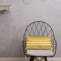 Decorative Autumn Leaves Pillow for a Warm Seasonal Touch