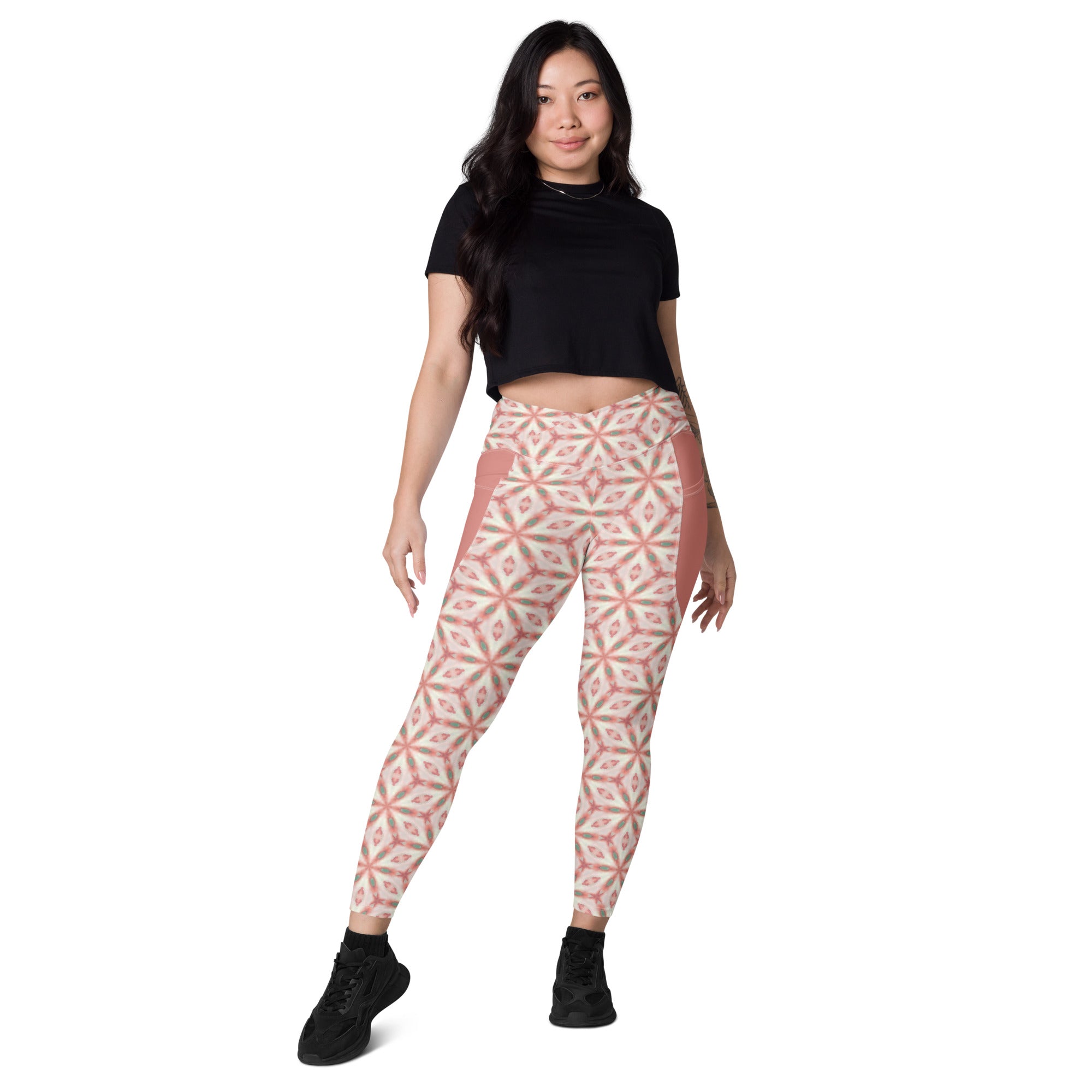 Comfortable and fashionable houndstooth leggings perfect for any occasion.