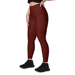 Active wear gets a nature-inspired update with leaf texture leggings, complete with pockets for on-the-go essentials.