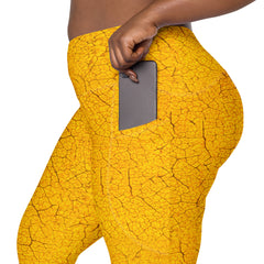 Cozy and stylish Autumn Elegance leaf texture leggings with pockets, ideal for crisp fall adventures.