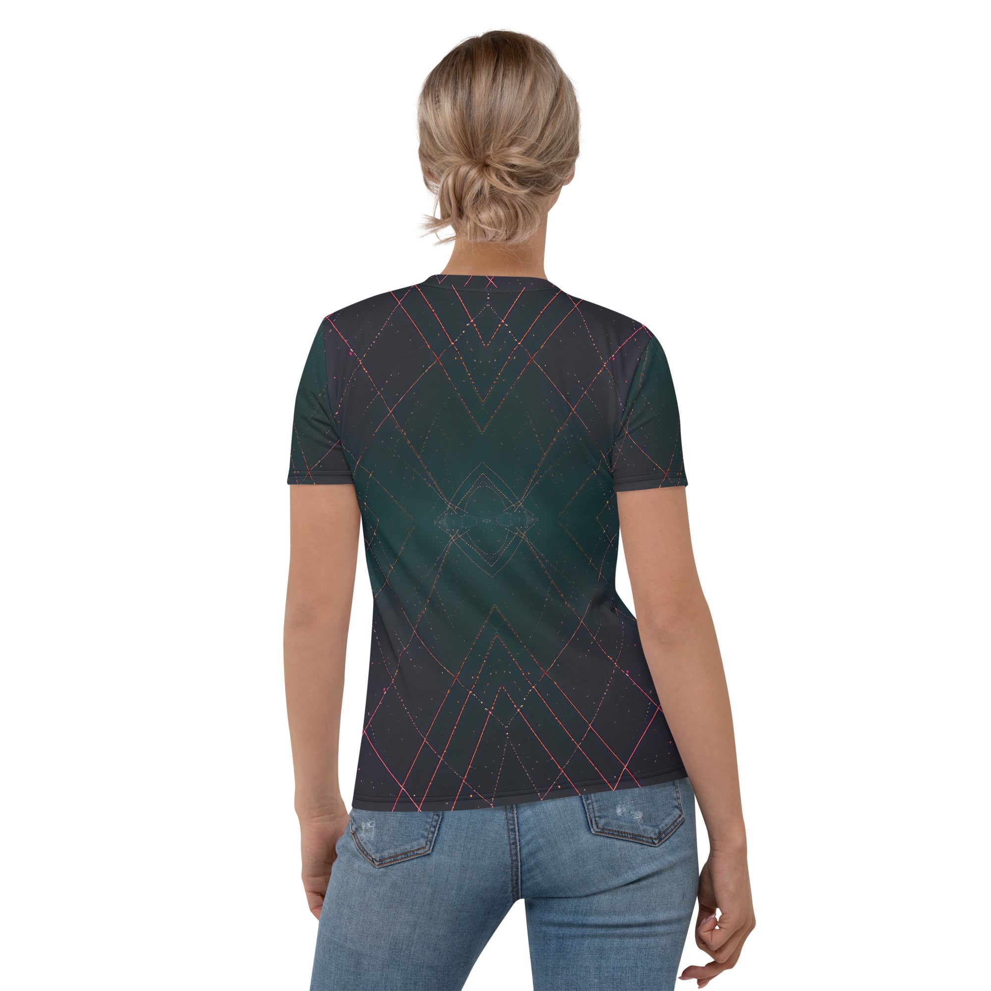 Stylish women's crew neck featuring Urban Chic pattern.