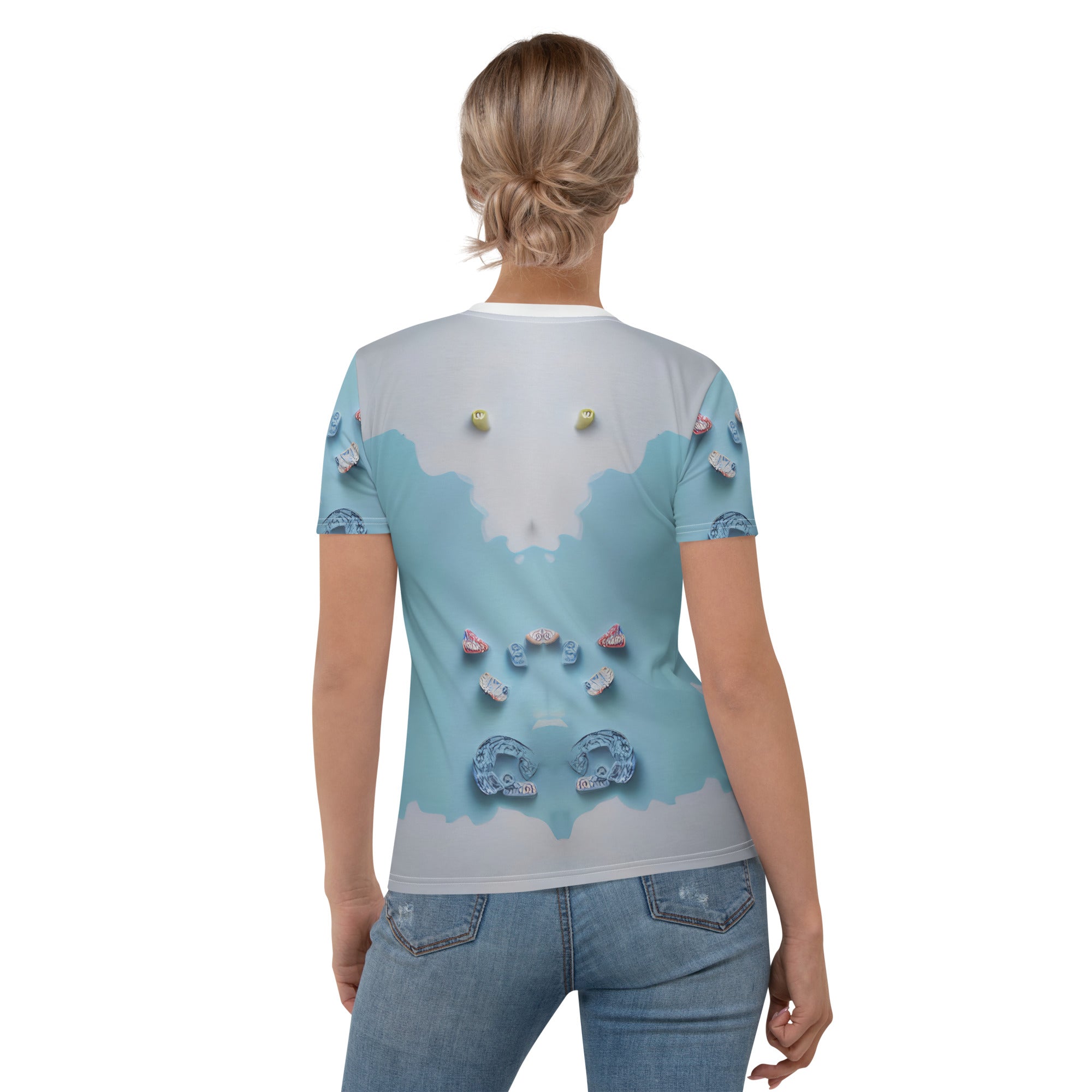 Stylish Women's Crew Neck T-Shirt featuring avian art.