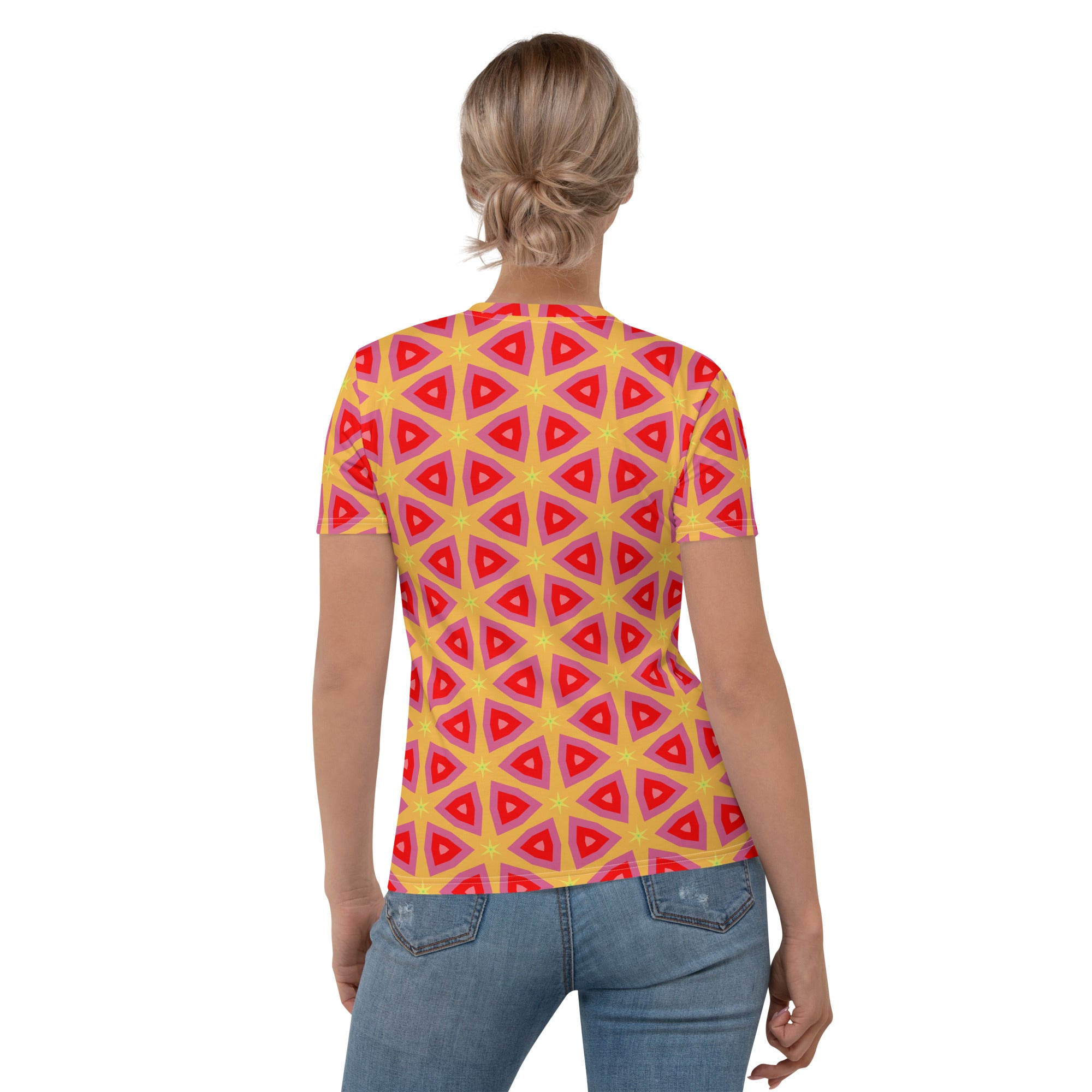 Vibrant patterned crewneck tee for women