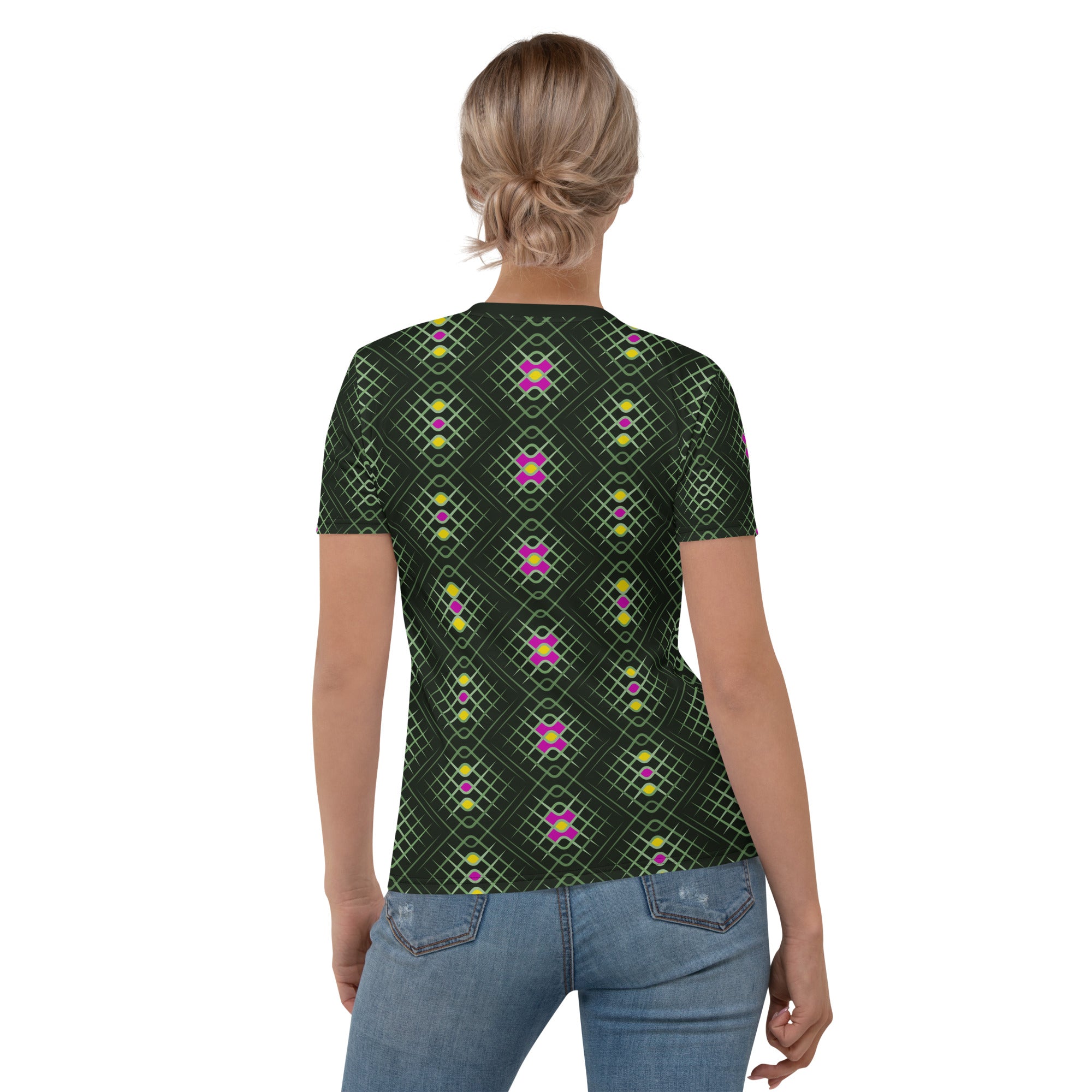 Close-up of abstract pattern on women's t-shirt