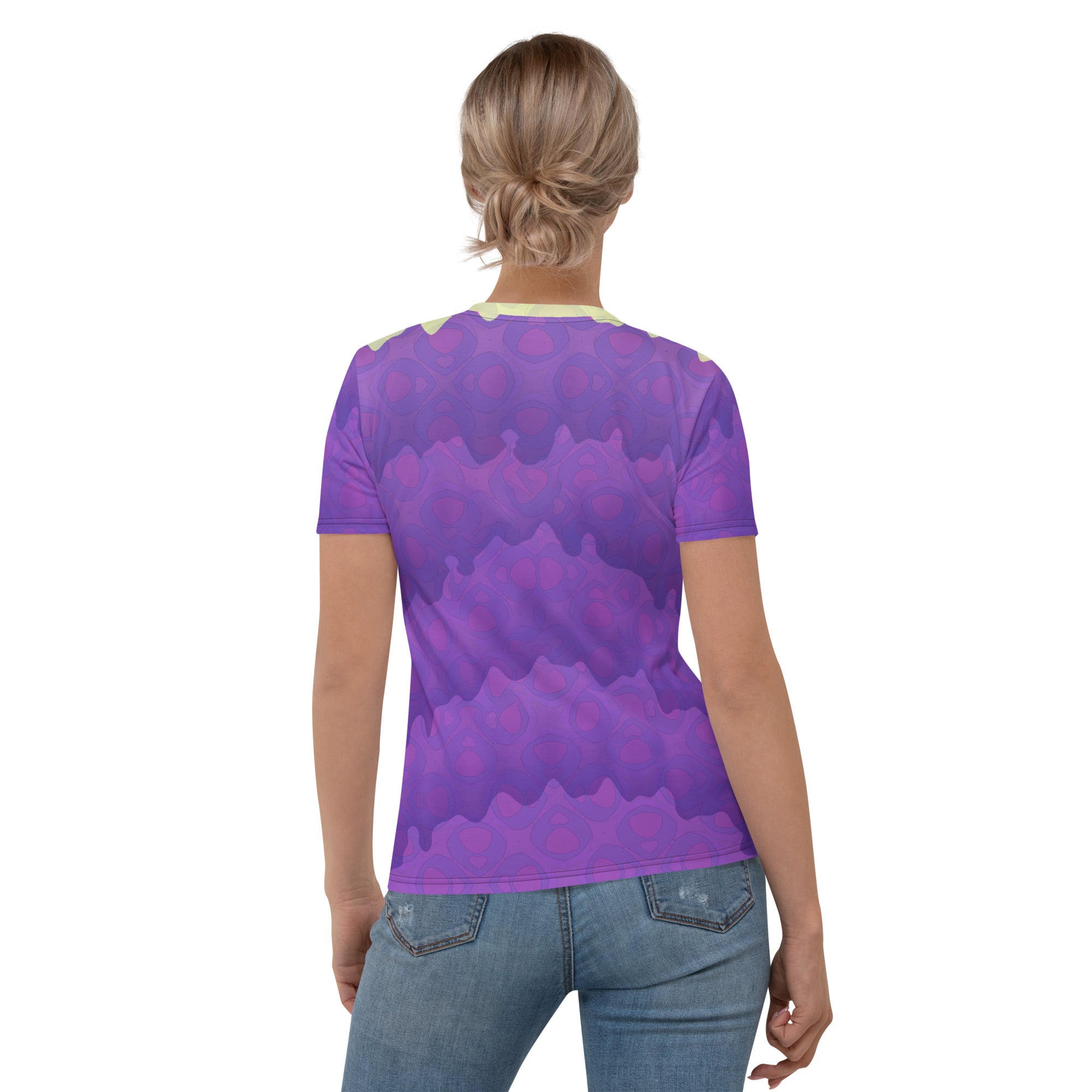 Vibrant Cobra Pose on stylish women's crew neck.