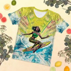 Surfing 1 17 Women's T-shirt - Beyond T-shirts