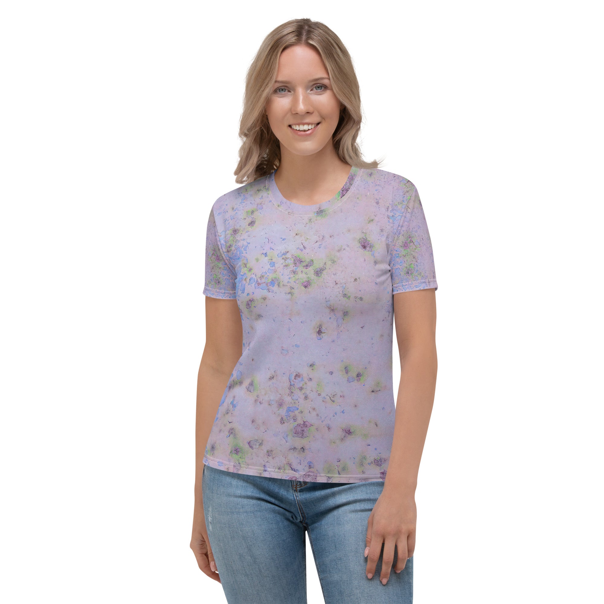 Stylish Women's Velvet Vine T-Shirt Perfect for Any Occasion