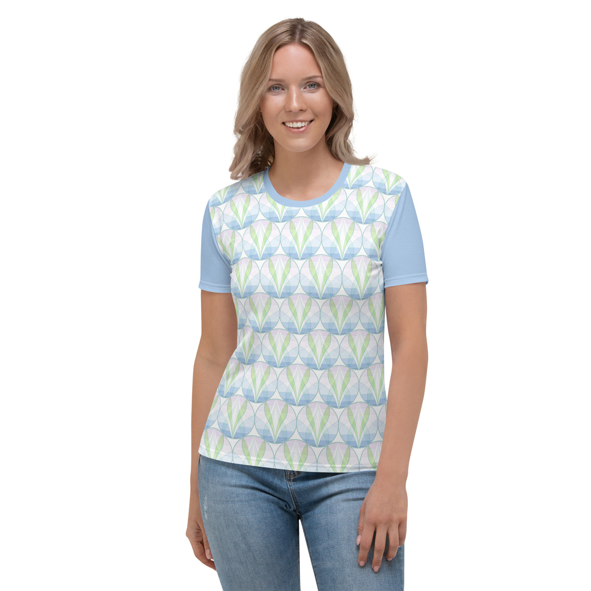 Stylish autumn leaves printed women's tee