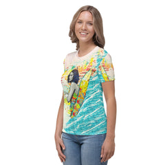 Surfing 1 48 Women's T-shirt - Beyond T-shirts