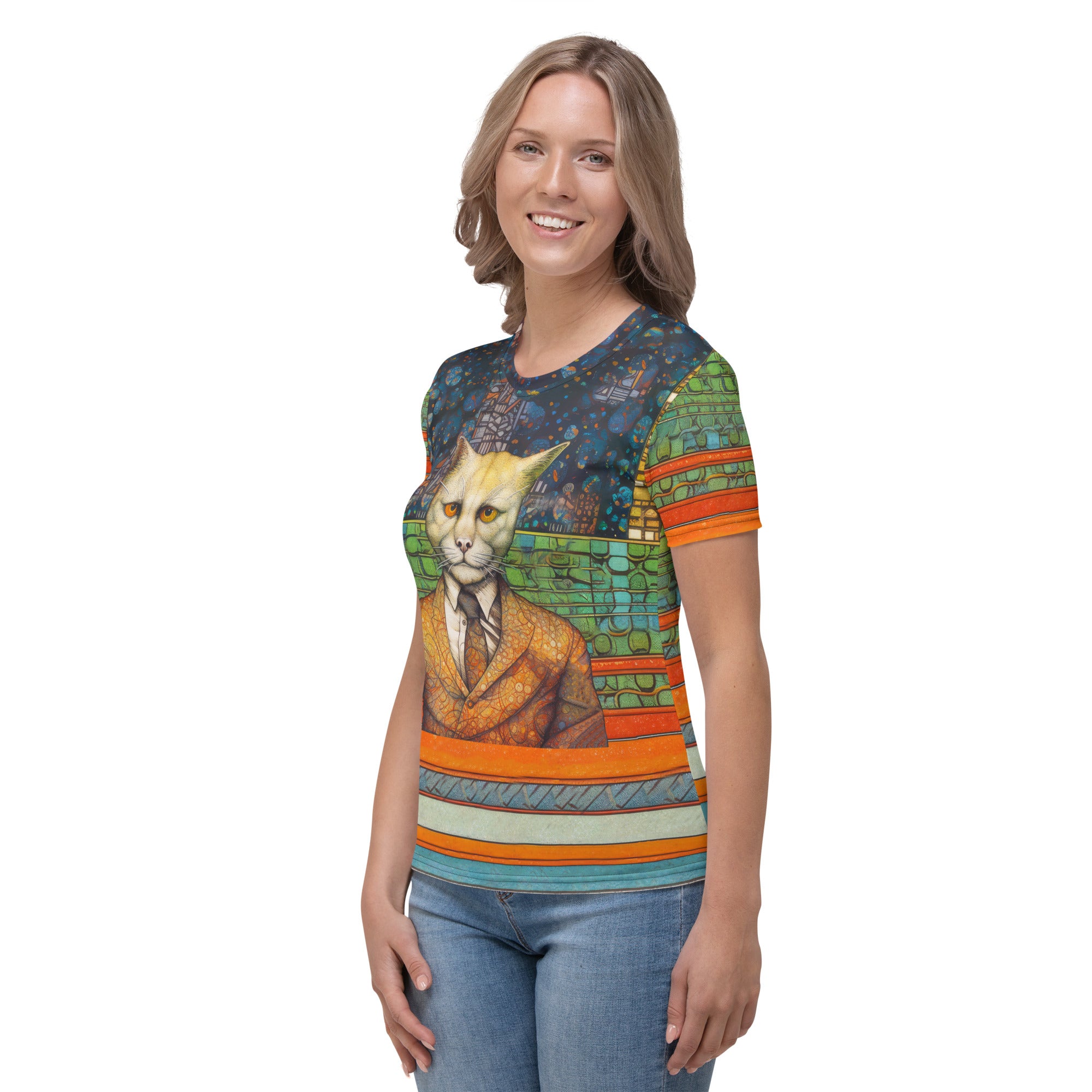 Comfortable women's tee with cat design