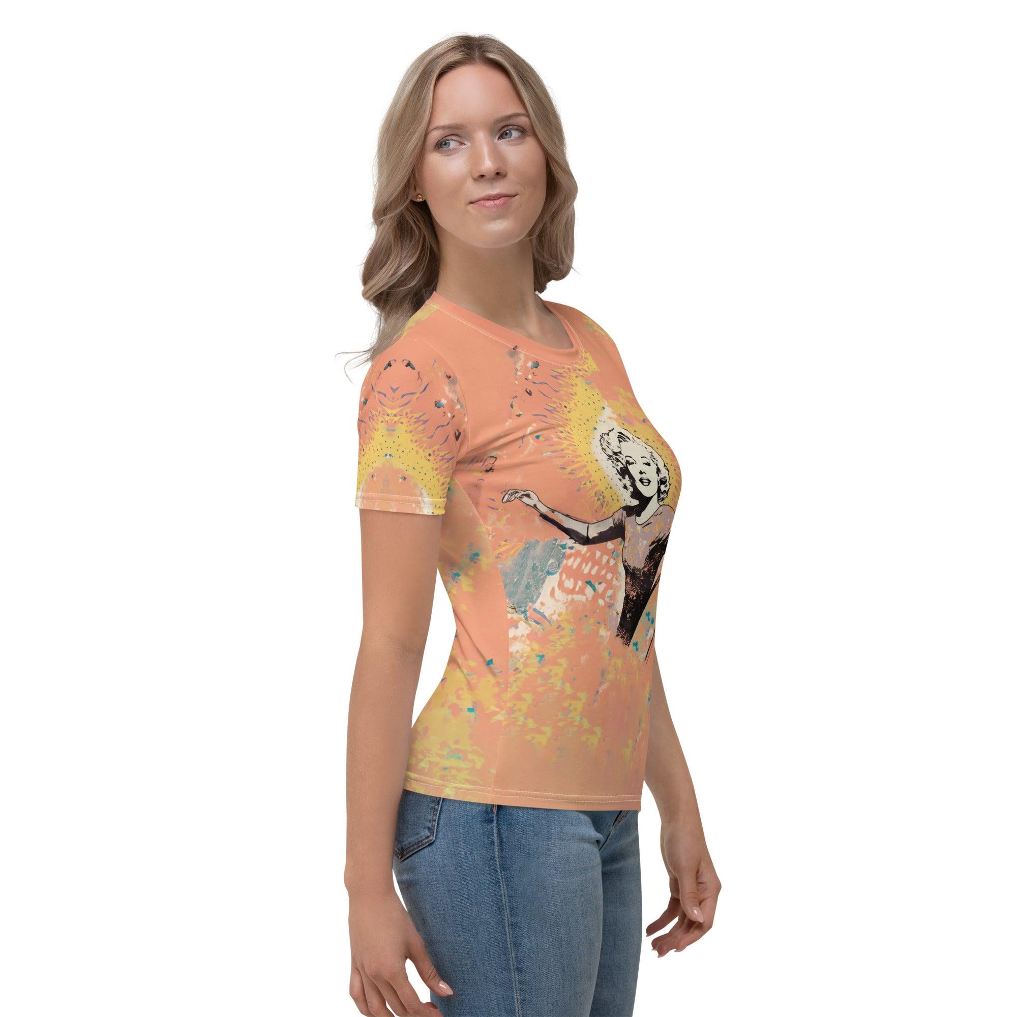 Classic design Surfing 5-01 Tee for women, capturing the surf spirit