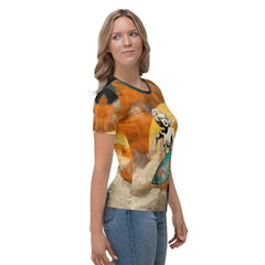 Versatile Surfing 5-04 Women's Tee for a fashionable beach look