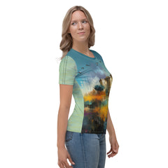 Vintage Countryside Charm Women's Crew Neck T-Shirt