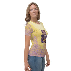 Vibrant Vixen crew neck t-shirt paired with jeans for a casual look.