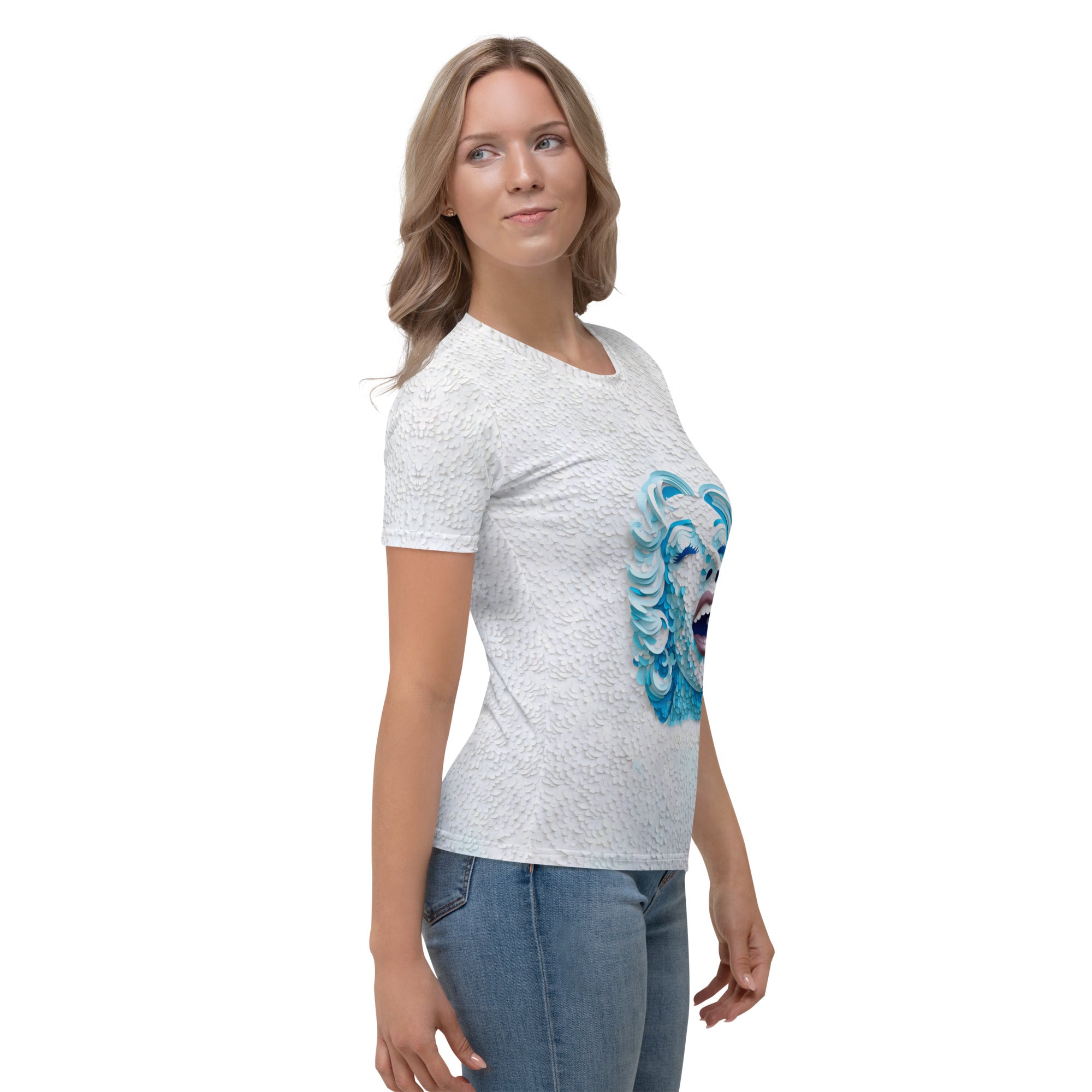 Versatile crew neck T-shirt with butterfly motifs for women.