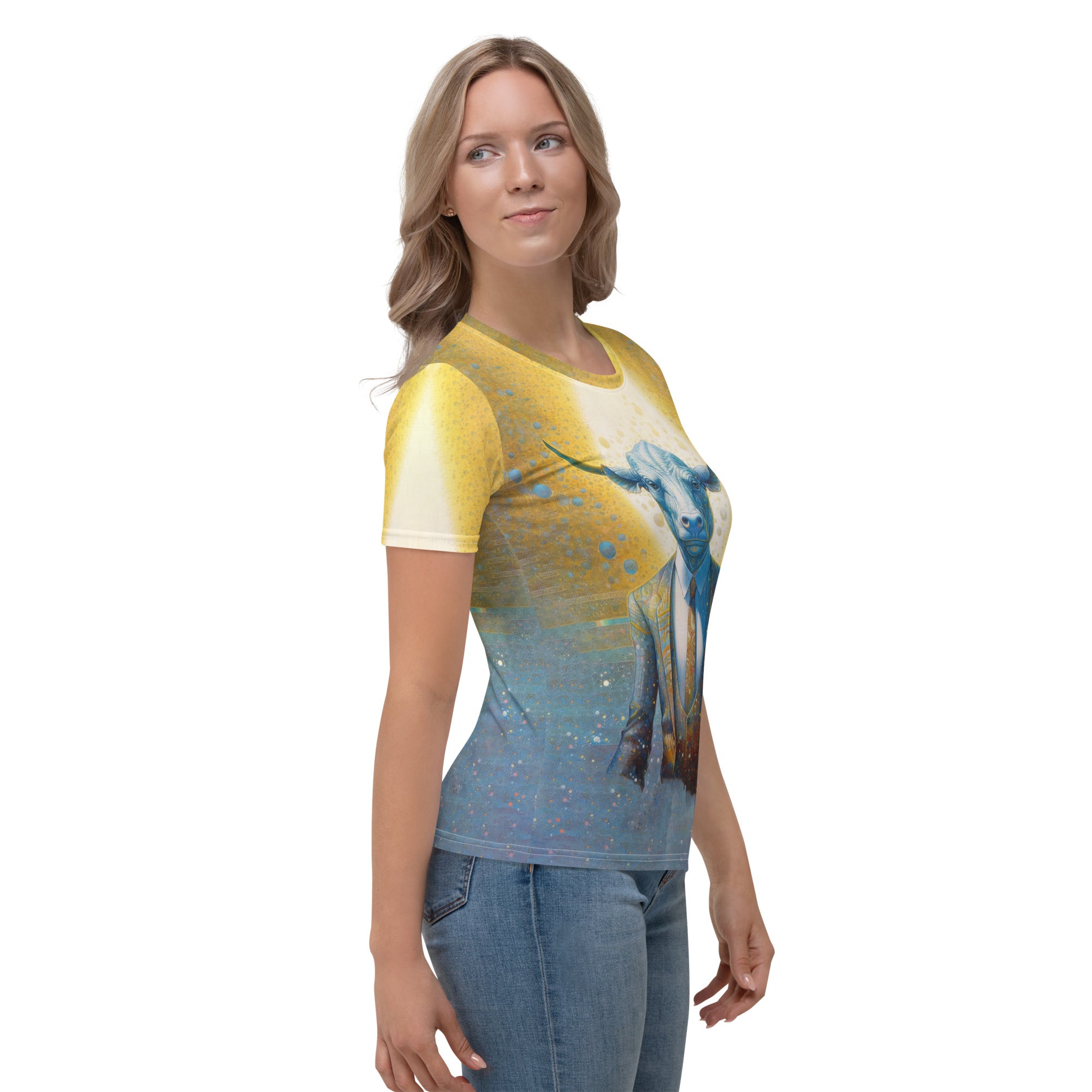 Casual women's tee with majestic buffalo artwork