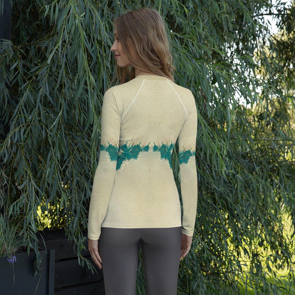 Rear view of NS-992 Women's Rash Guard highlighting ergonomic design.