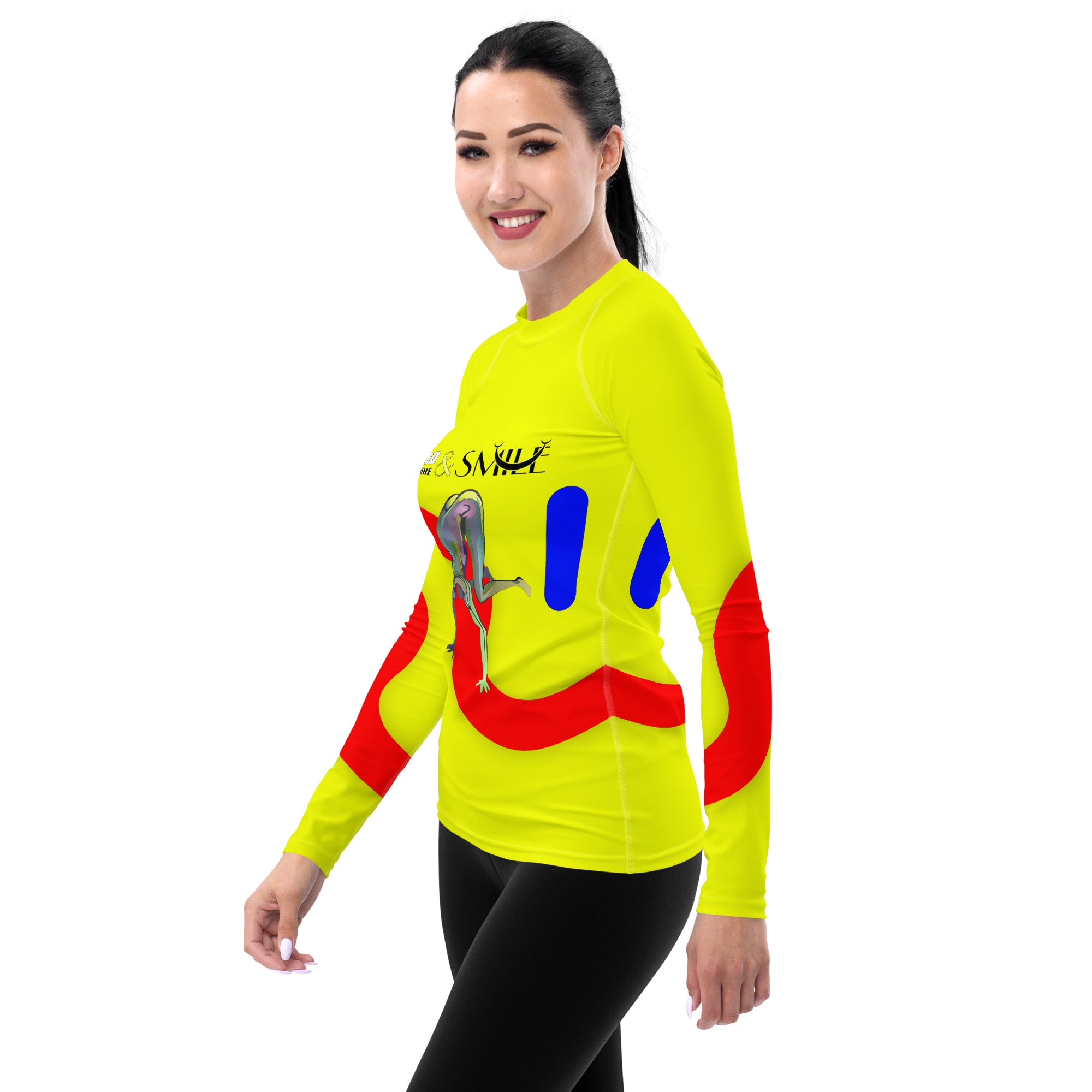 Serenit Flow Women's Rash Guard worn during outdoor activities.