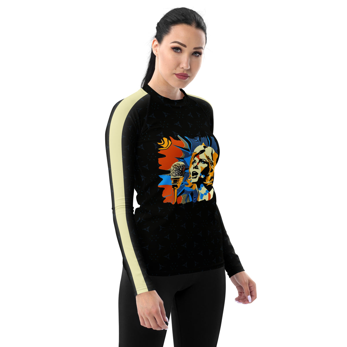 Country Current Women's Rash Guard