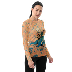 Side profile of Meadow Melody Women's Rash Guard demonstrating sleeve length and pattern