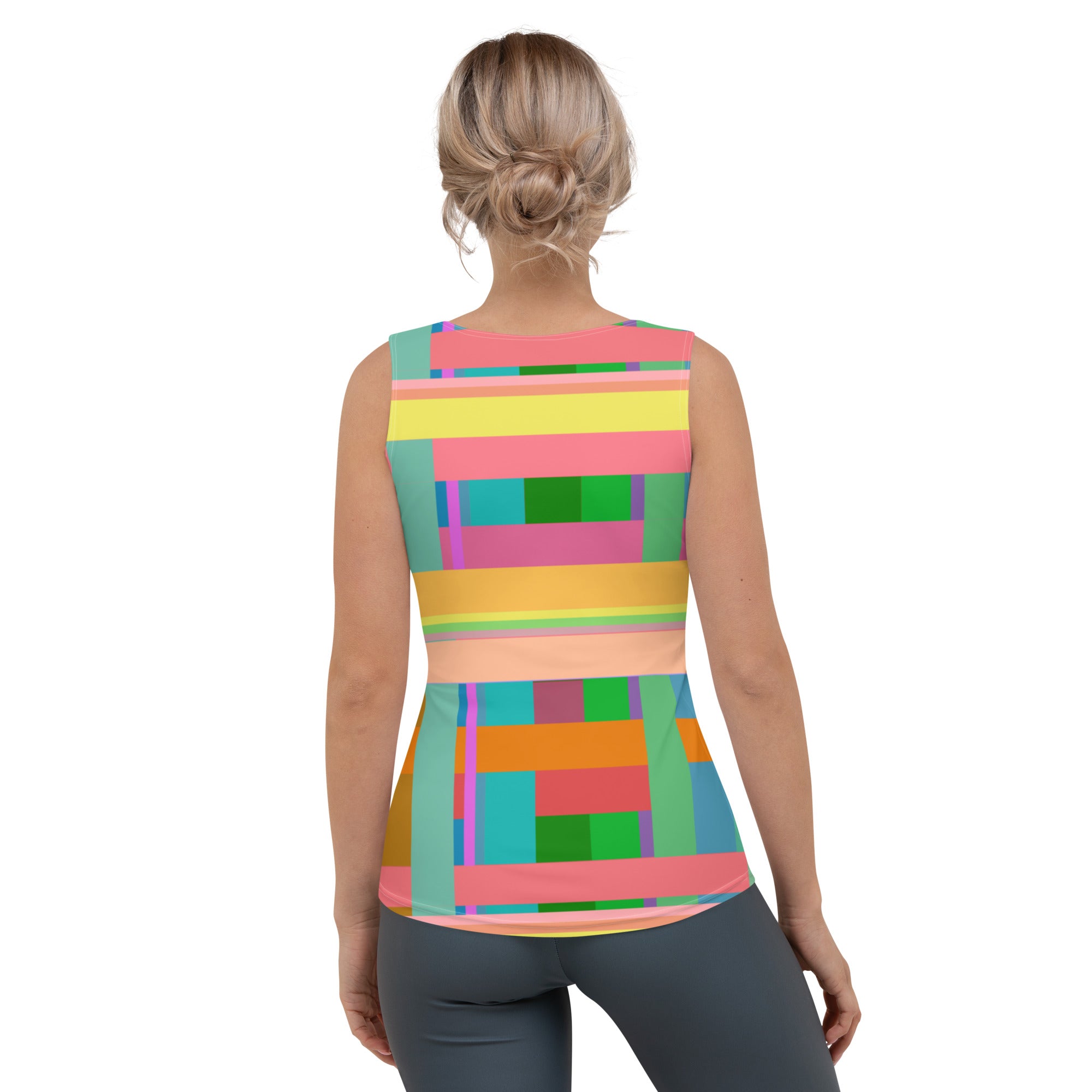 Turn heads with the colorful, dynamic design of the Prism Fusion Tank, perfect for adding a splash of color to your day.