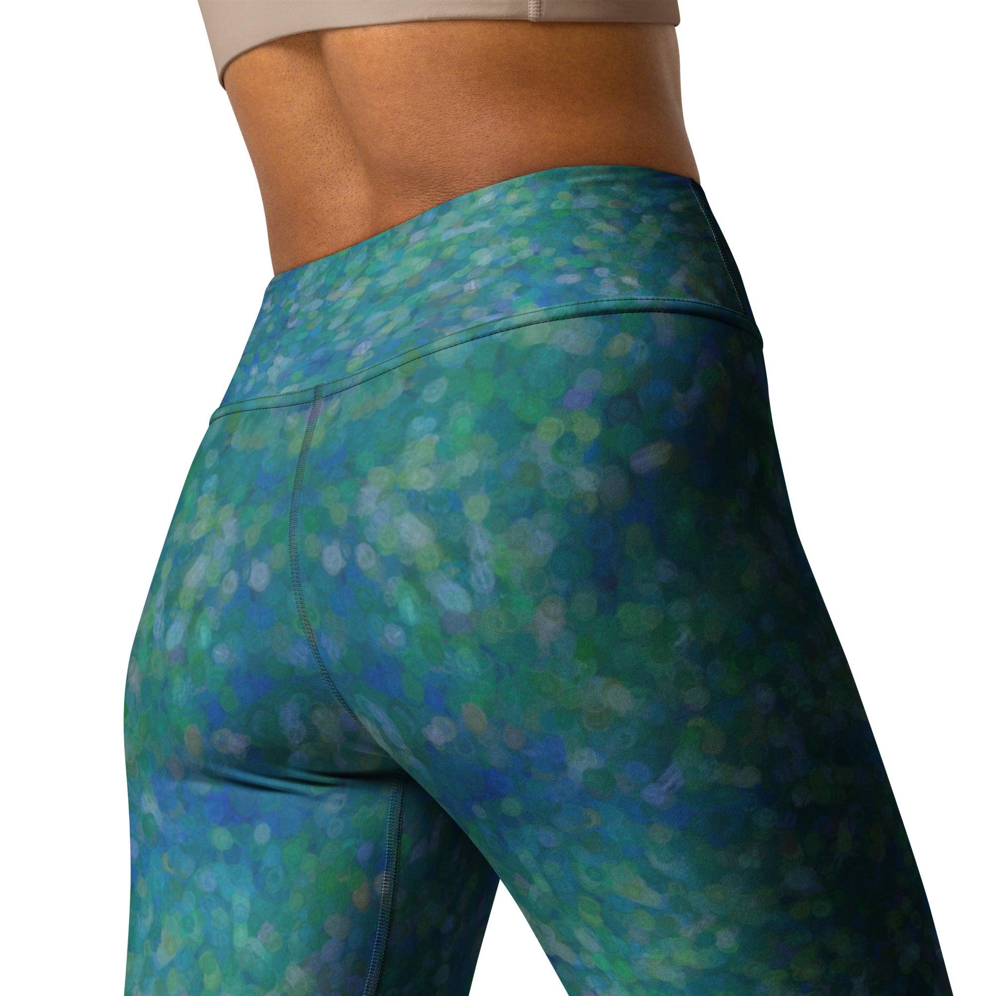 Glitter 11 Yoga Leggings paired with a yoga mat in a studio setting.