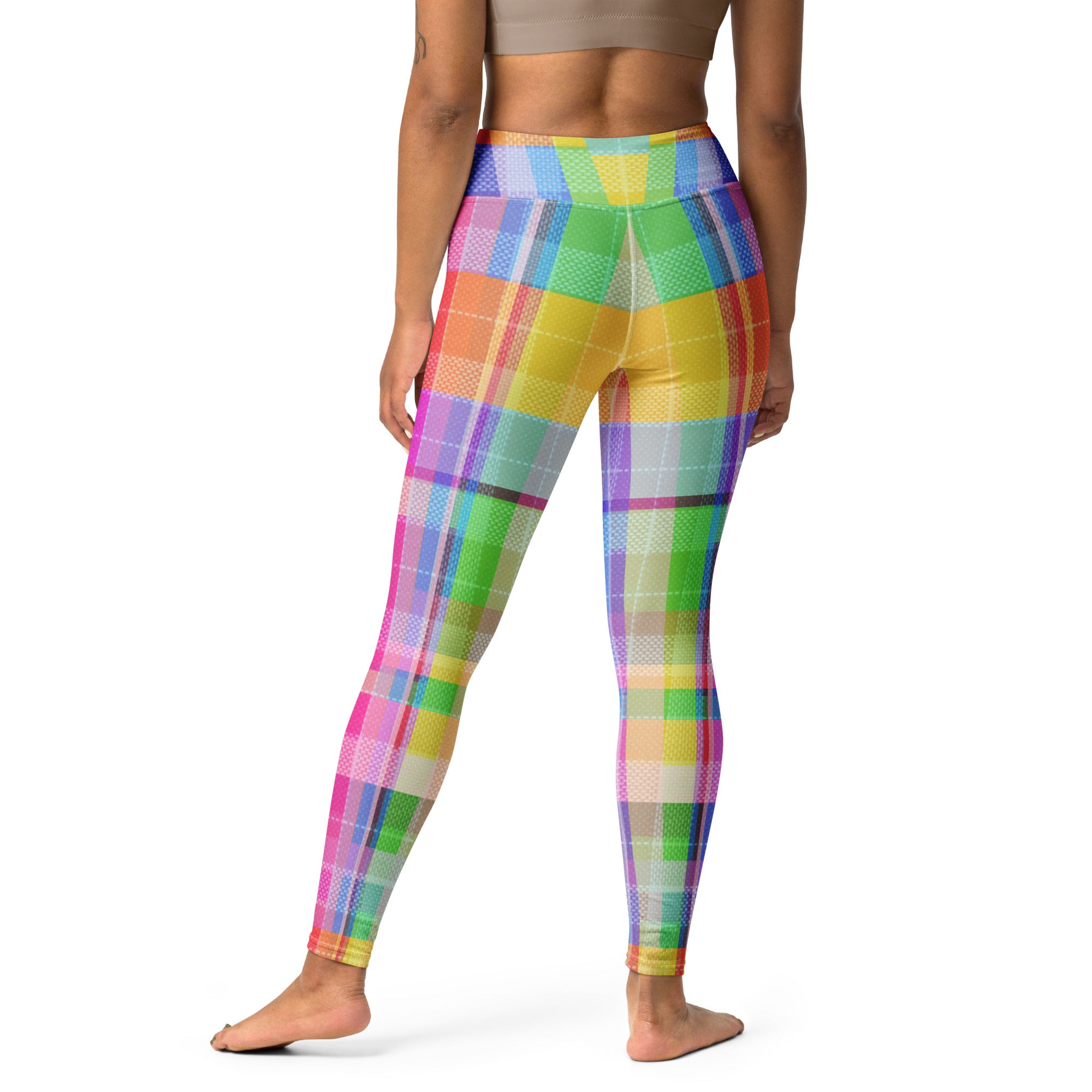 Fashion-forward look featuring Denim Horizon Yoga Leggings for a casual outing.
