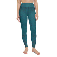 Glitter 10 Yoga Leggings featuring reflective material for night workouts.