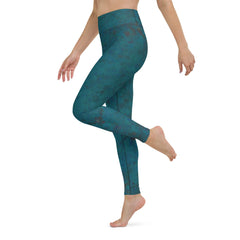 Back view of Glitter 10 Yoga Leggings showing waistband and logo.