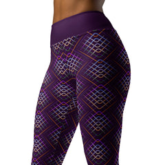 Geometric Pulse pattern on yoga leggings for active wear