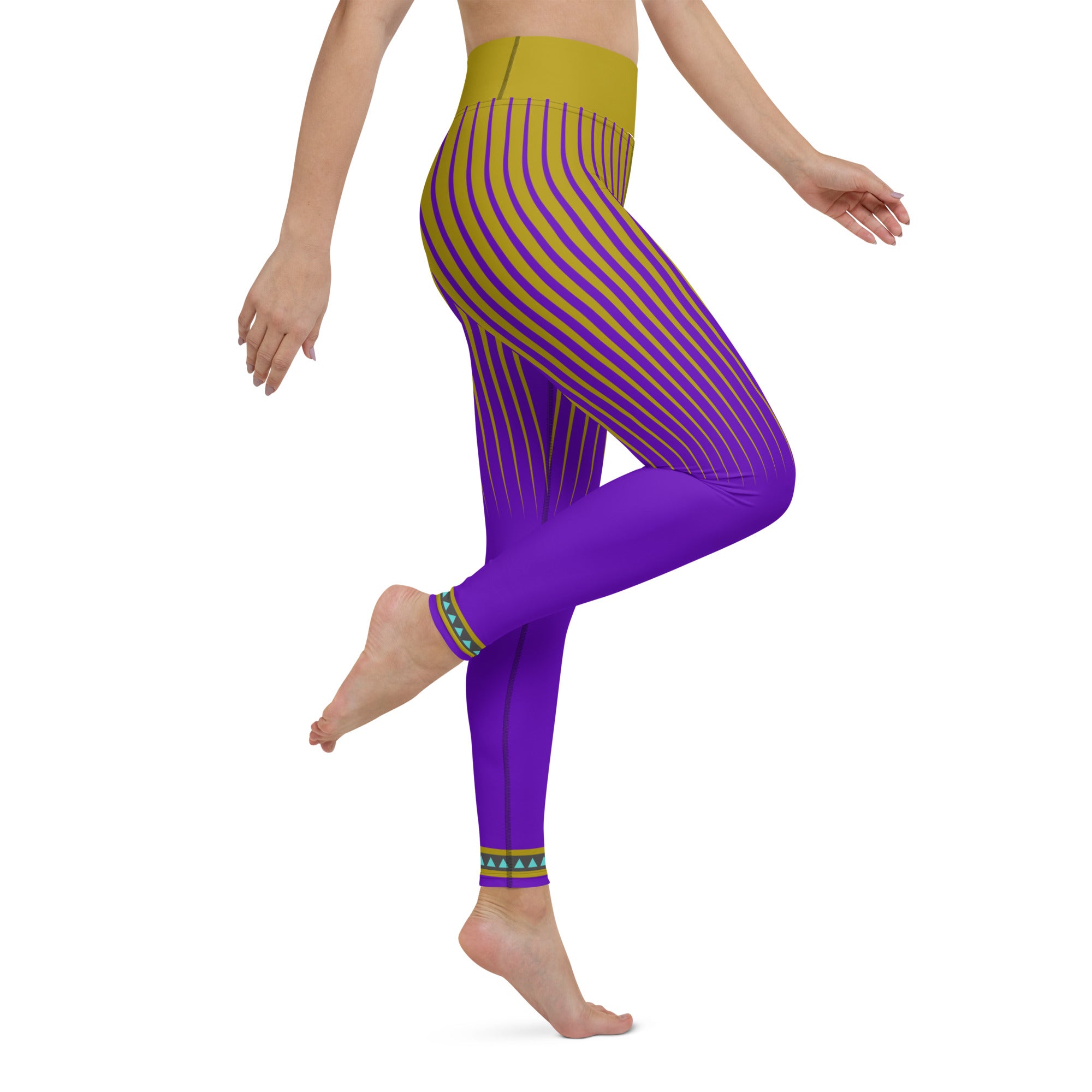 Detail of the Citrine Circles design on yoga leggings.