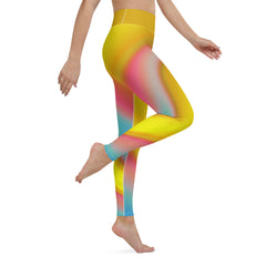 Close-up showcasing the radiant wavy gradient design on the yoga leggings.