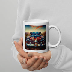 White glossy mug featuring American flag design.