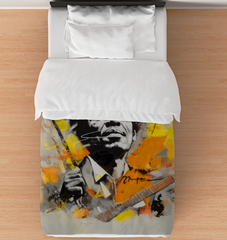 Linear Harmony Duvet Cover showcasing minimalist abstract design.