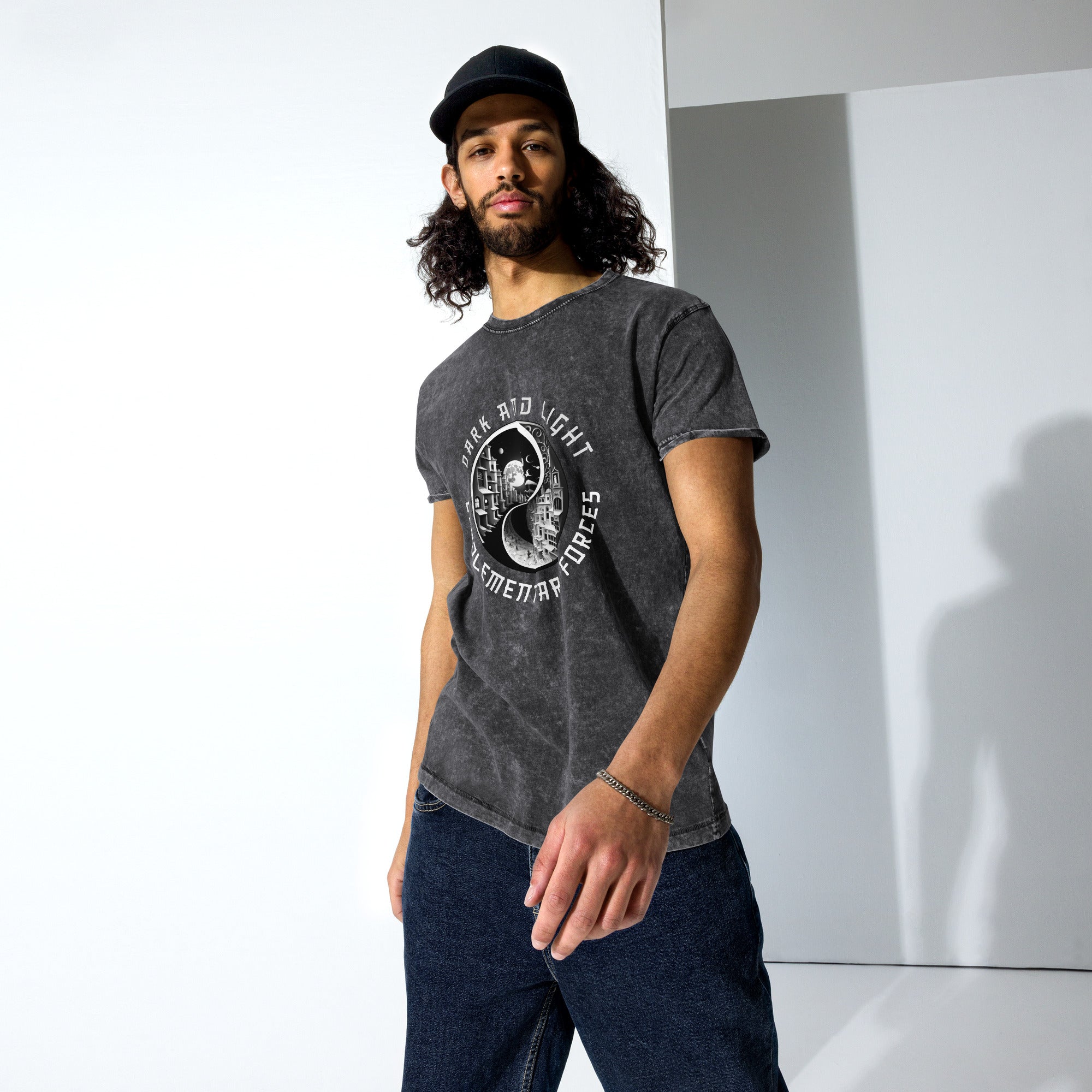 Stylish unisex denim t-shirt with mirage design.