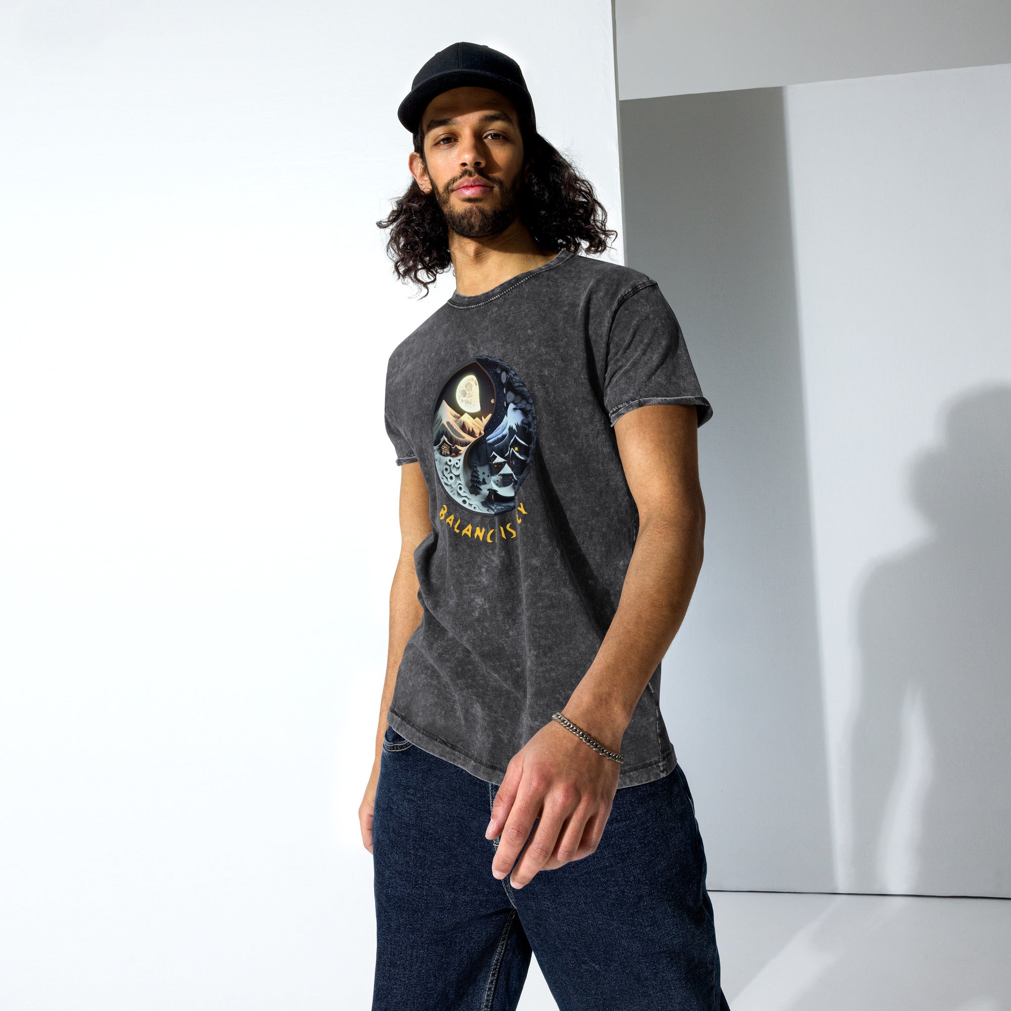 Versatile denim t-shirt for all genders with whirl pattern.