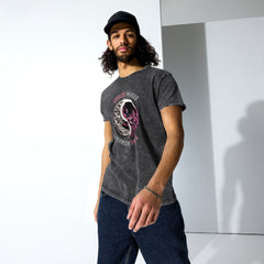 Eye-catching optical illusion on a denim unisex t-shirt.