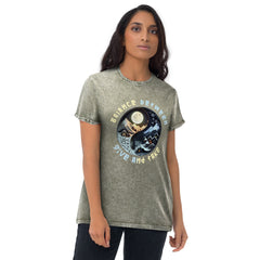 Stylish unisex denim t-shirt featuring historic motifs.